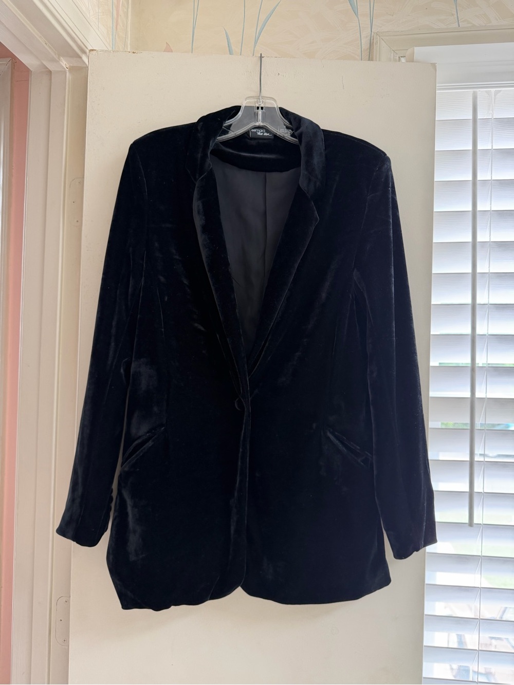 Velour Blazer Jacket - Black